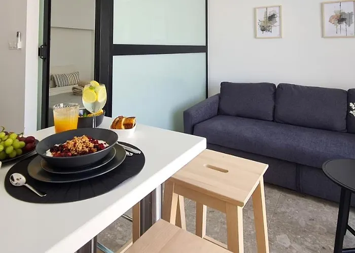Phaedrus Living Seaside Luxury Flat Athina 113 Apartmán *