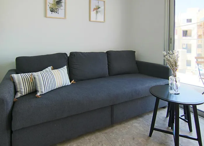 Phaedrus Living Seaside Luxury Flat Athina 113 Апартаменты *